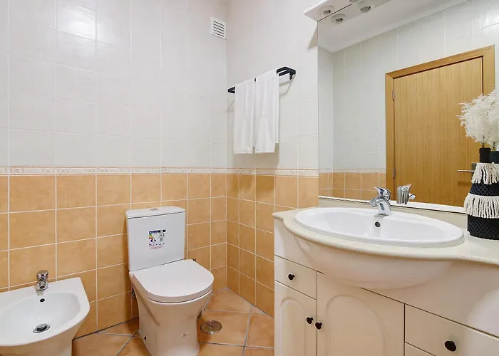1b Palmeira Apartment